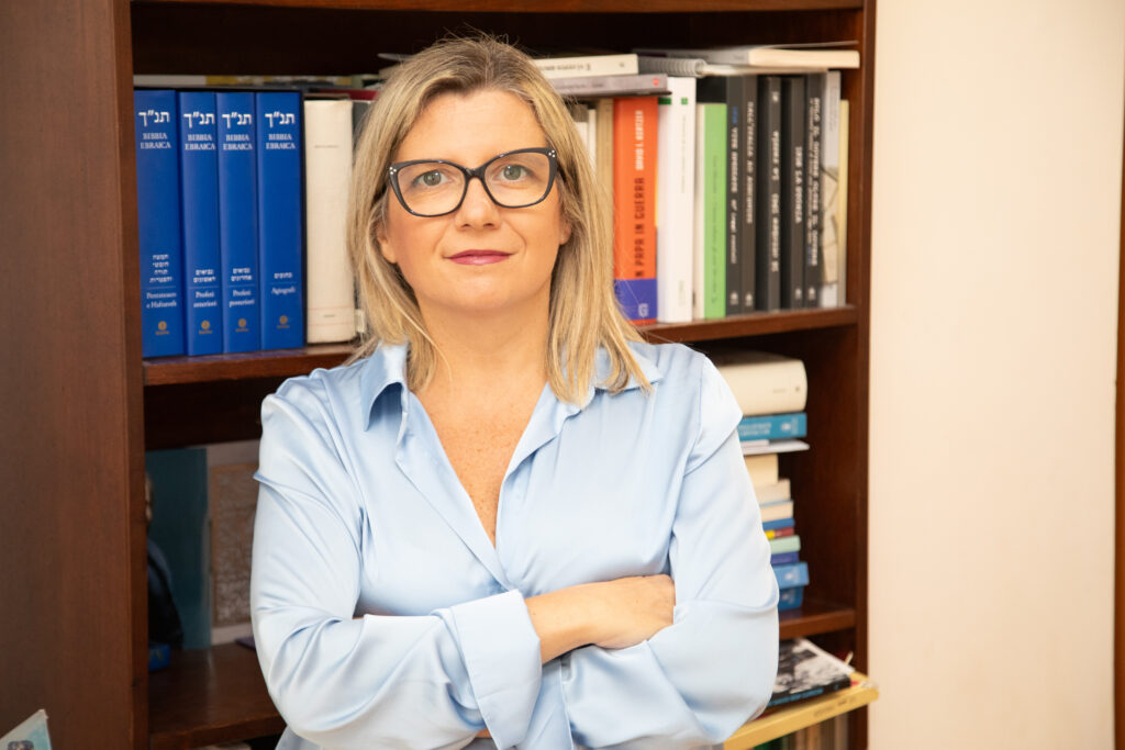 2. Ariela Piattelli